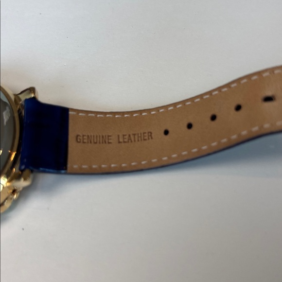 Betsey Johnson Starfish Sea Shell and Crab Watch - Picture 5 of 6